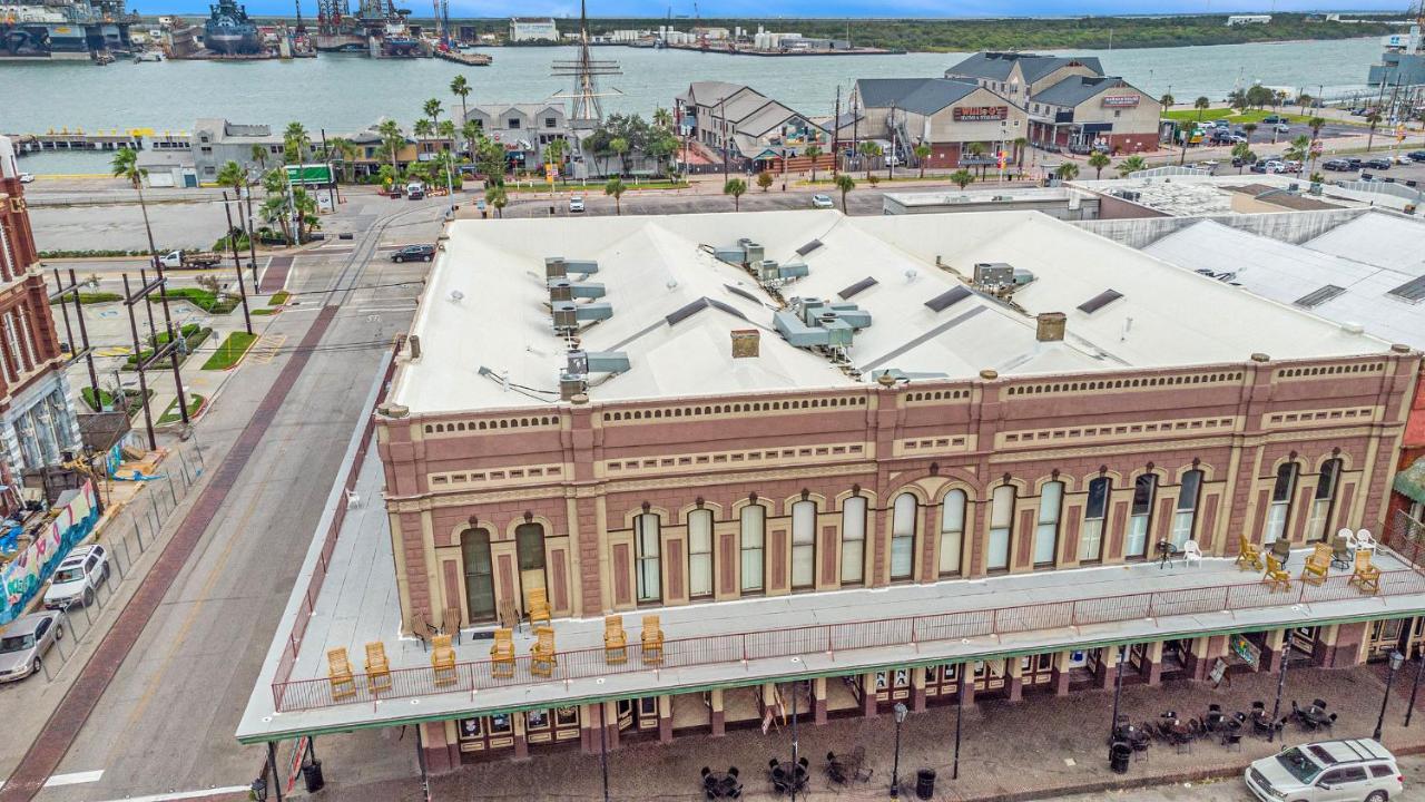 Serenity On The Strand - Historic Strand Loft #205 Galveston Exterior foto