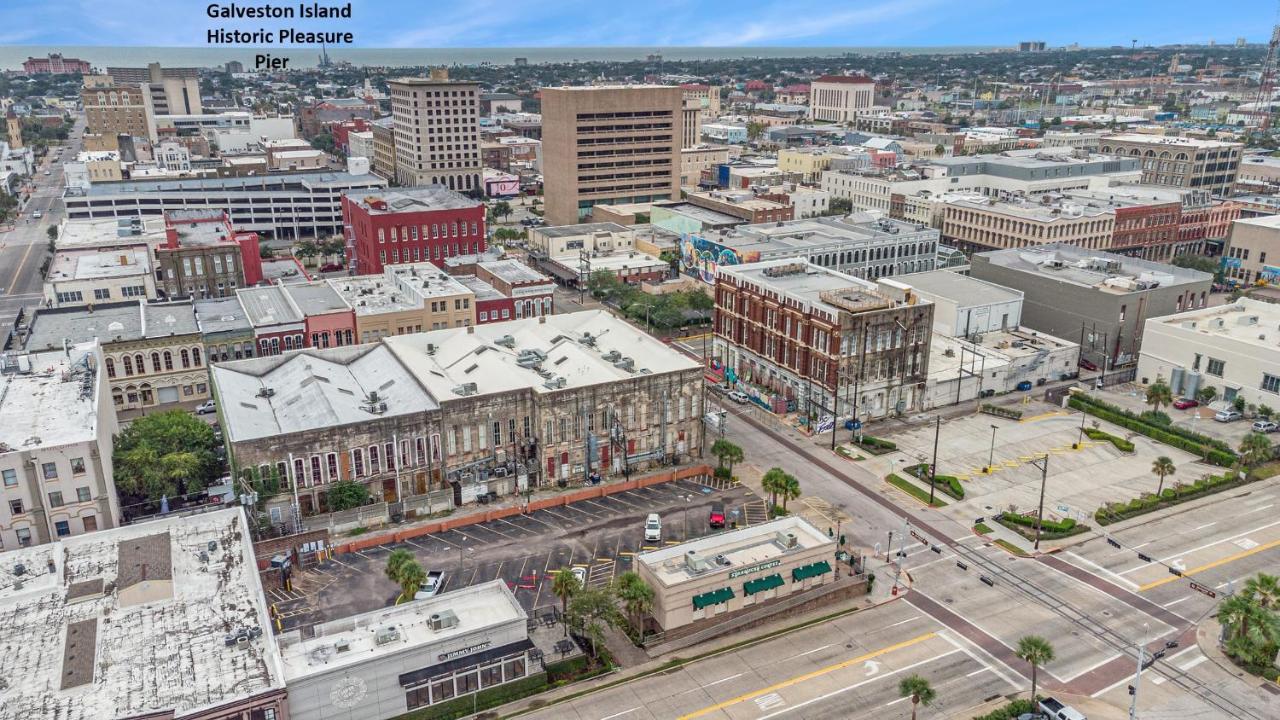 Serenity On The Strand - Historic Strand Loft #205 Galveston Exterior foto